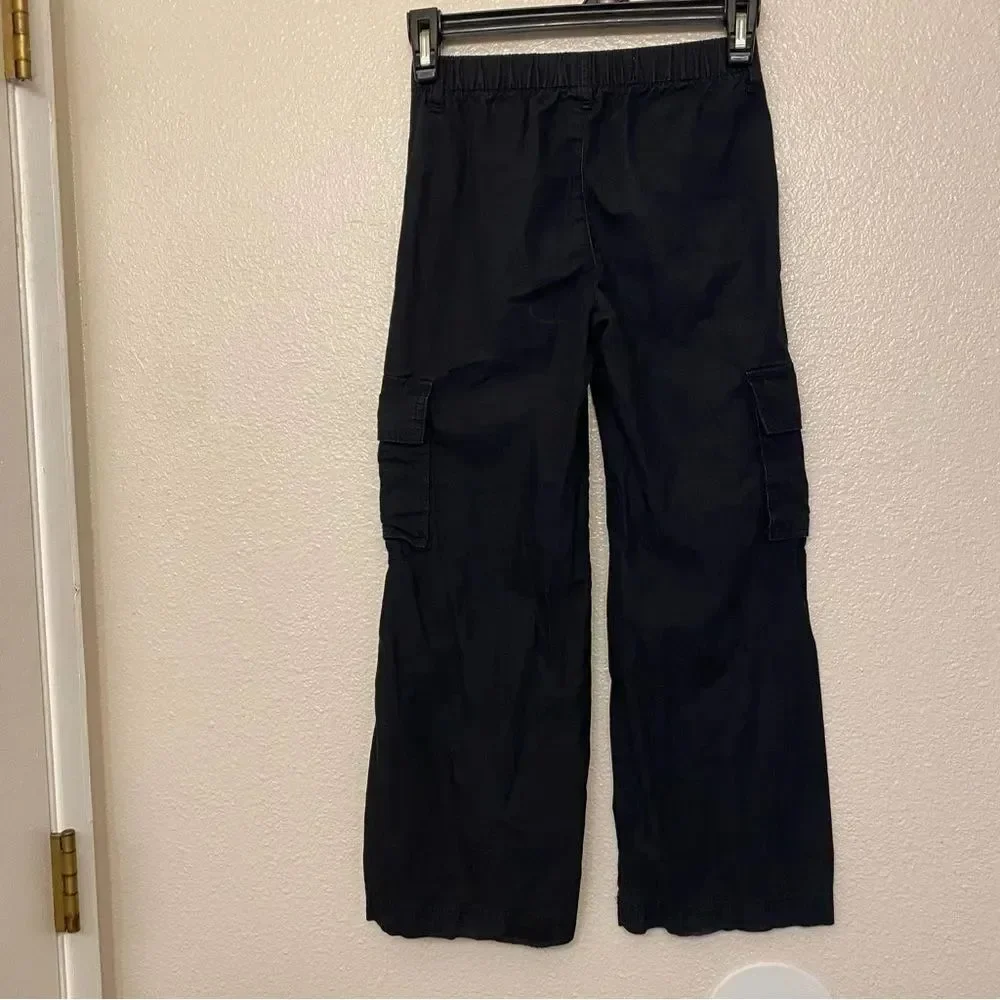 Old Navy high waisted wide leg Pull-on black cotton cargo pants M 8